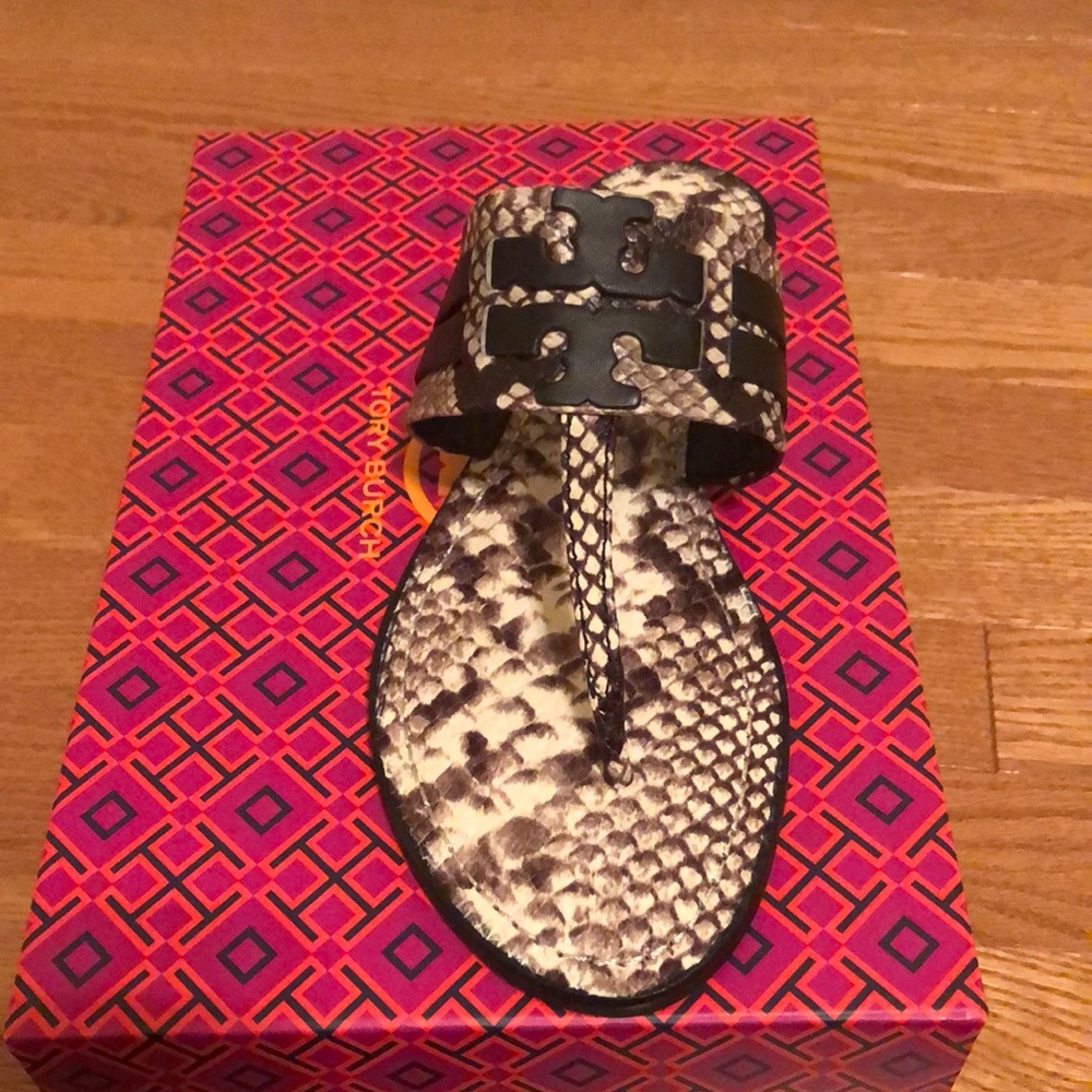 Tory Burch Leigh 05mm Sandal